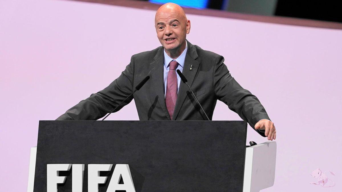 Infantino ‘bỏ rơi’ FIFA, chạy theo Trump: UEFA phẫn nộ!