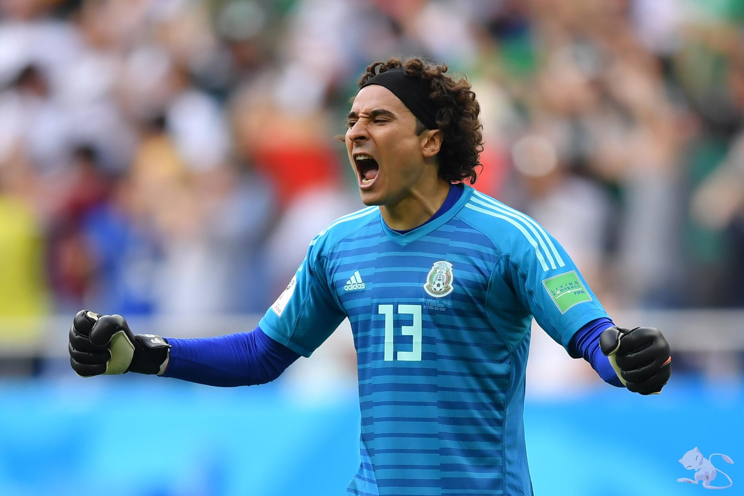 Mexico triệu tập 35 cầu thủ: Chucky Lozano, Ochoa trở lại!